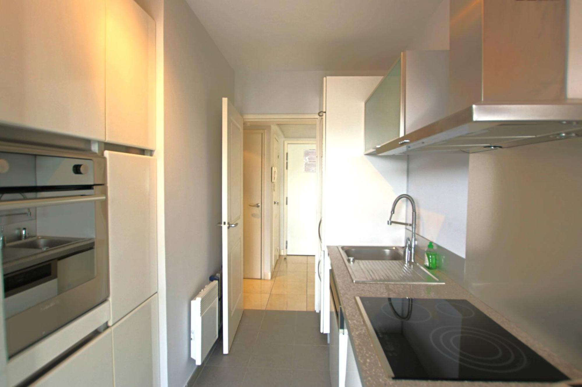 Fully Equipped Apartment With Large Terrace Lounge Area カンヌ エクステリア 写真