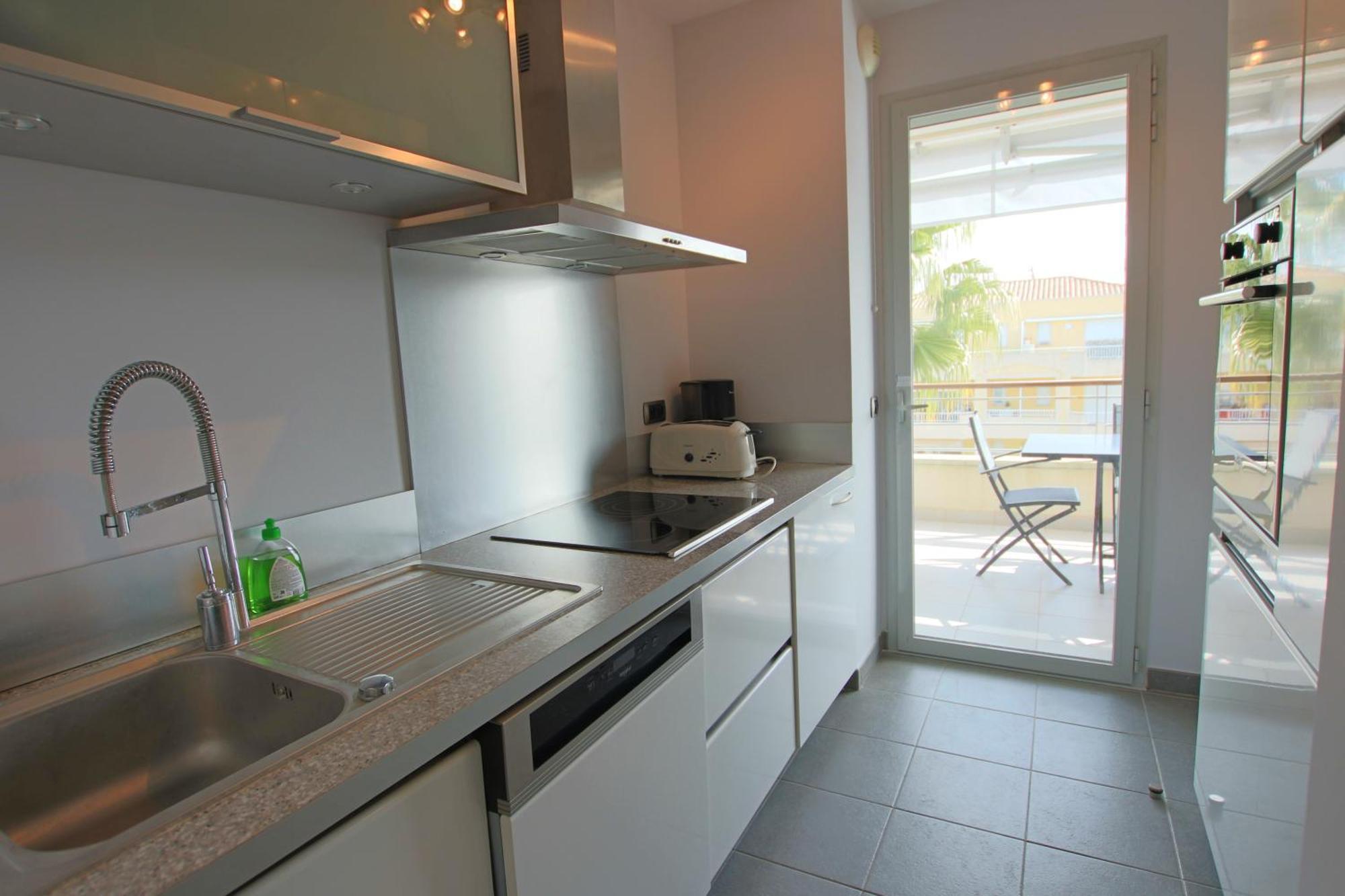 Fully Equipped Apartment With Large Terrace Lounge Area カンヌ エクステリア 写真